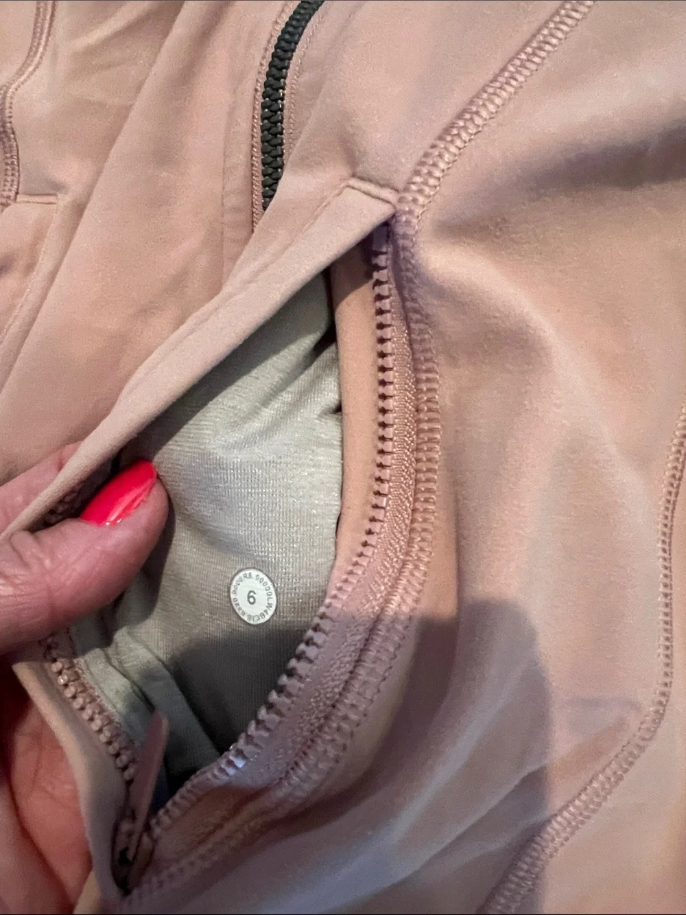 Lululemon Define Nulu Mauve Zip-Up Hooded Jacket  Size 6